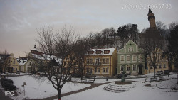 Náměstí, Hrad a Trůba