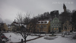 Náměstí, Hrad a Trůba