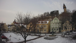 Náměstí, Hrad a Trůba