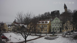 Náměstí, Hrad a Trůba