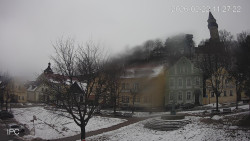 Náměstí, Hrad a Trůba