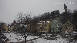 Náměstí, Hrad a Trůba