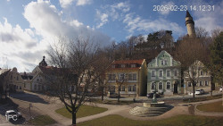 Náměstí, Hrad a Trůba