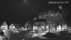 Náměstí, Hrad a Trůba