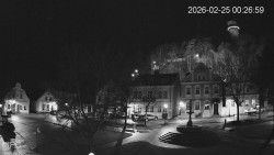 Náměstí, Hrad a Trůba