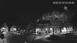 Náměstí, Hrad a Trůba