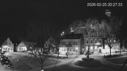 Náměstí, Hrad a Trůba