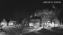 Náměstí, Hrad a Trůba