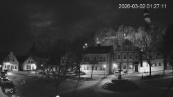 Náměstí, Hrad a Trůba