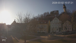 Náměstí, Hrad a Trůba