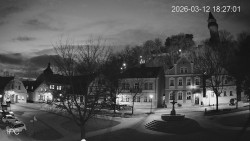 Náměstí, Hrad a Trůba