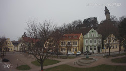 Náměstí, Hrad a Trůba