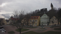 Náměstí, Hrad a Trůba