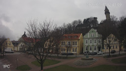 Náměstí, Hrad a Trůba