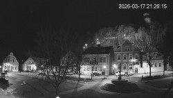 Náměstí, Hrad a Trůba