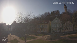 Náměstí, Hrad a Trůba