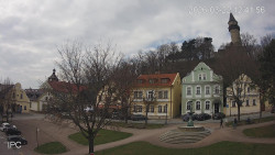 Náměstí, Hrad a Trůba