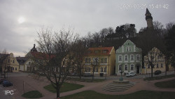 Náměstí, Hrad a Trůba