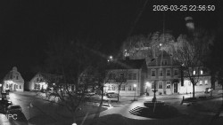 Náměstí, Hrad a Trůba