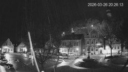 Náměstí, Hrad a Trůba