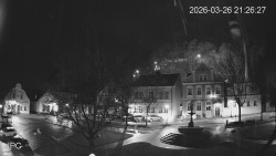 Náměstí, Hrad a Trůba