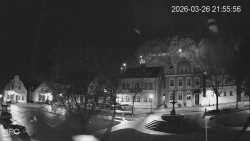 Náměstí, Hrad a Trůba