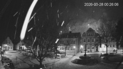 Náměstí, Hrad a Trůba