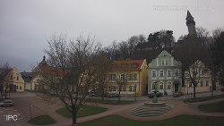 Náměstí, Hrad a Trůba