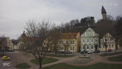 Náměstí, Hrad a Trůba