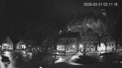 Náměstí, Hrad a Trůba