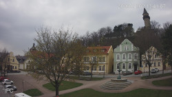 Náměstí, Hrad a Trůba