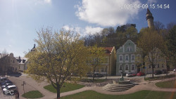 Náměstí, Hrad a Trůba