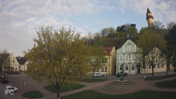 Náměstí, Hrad a Trůba