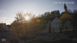 Náměstí, Hrad a Trůba