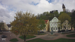 Náměstí, Hrad a Trůba