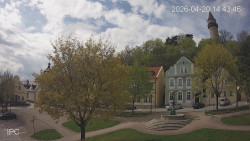 Náměstí, Hrad a Trůba