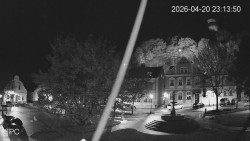 Náměstí, Hrad a Trůba