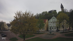 Náměstí, Hrad a Trůba