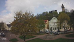 Náměstí, Hrad a Trůba