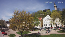 Náměstí, Hrad a Trůba