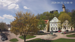 Náměstí, Hrad a Trůba