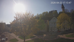 Náměstí, Hrad a Trůba