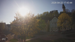 Náměstí, Hrad a Trůba