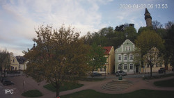 Náměstí, Hrad a Trůba