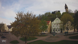 Náměstí, Hrad a Trůba