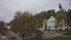 Náměstí, Hrad a Trůba