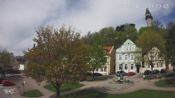 Náměstí, Hrad a Trůba