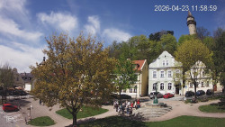 Náměstí, Hrad a Trůba