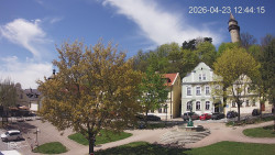 Náměstí, Hrad a Trůba