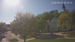 Náměstí, Hrad a Trůba